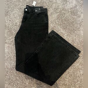 Women’s Black Flare jeans mid rise